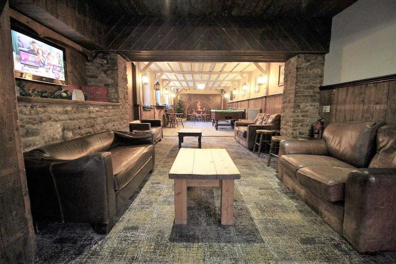 The Kings Arms Hotel Chipping Norton Buitenkant foto