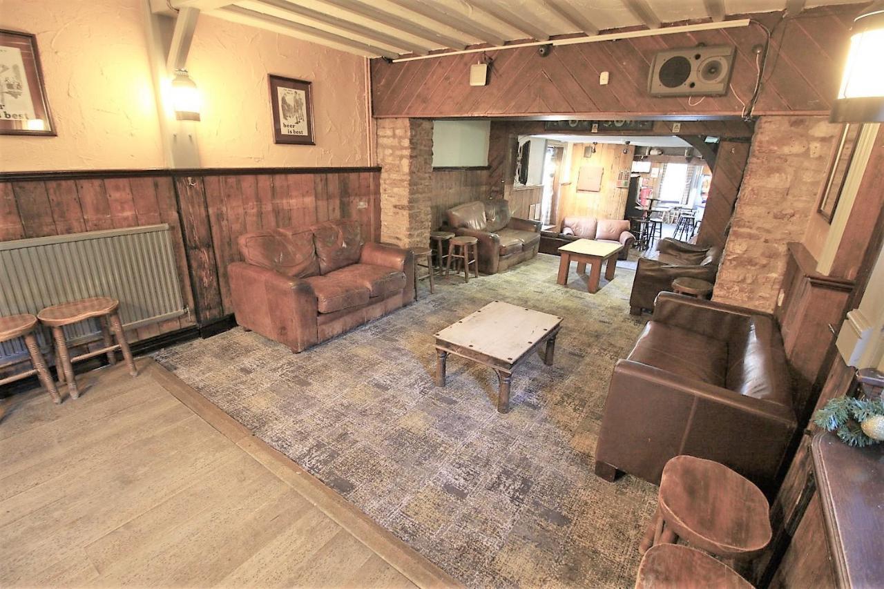 The Kings Arms Hotel Chipping Norton Buitenkant foto